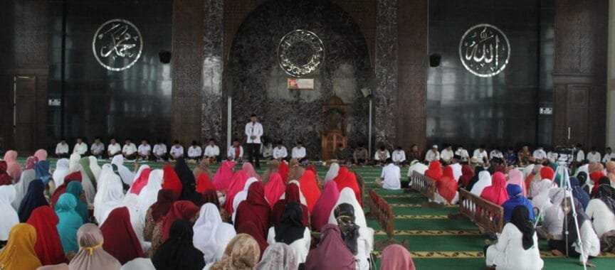 Jajaran Pemerintah Daerah Lamsel Hadiri Peringatan 1 Muharam 1444 Hijriah